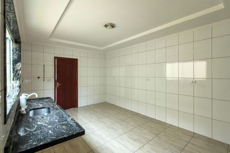 Casa para alugar com 1m², 3 quartos e 2 vagasCozinha 