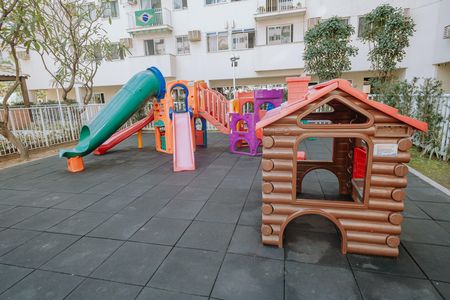Apartamento à venda com 131m², 3 quartos e 2 vagas