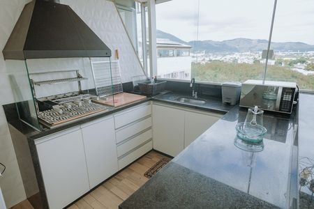 Apartamento à venda com 131m², 3 quartos e 2 vagas
