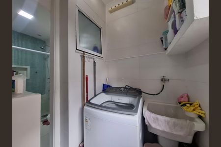 Apartamento para alugar com 72m², 2 quartos e sem vagaÁrea de serviço 