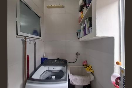 Apartamento para alugar com 72m², 2 quartos e sem vagaÁrea de serviço 