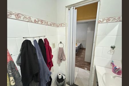 Casa para alugar com 52m², 2 quartos e 1 vagaBanheiro
