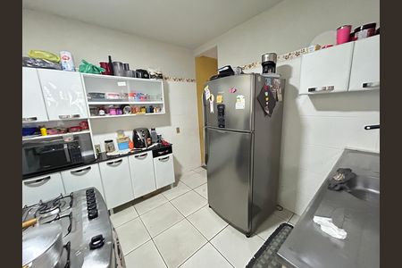 Cozinha de casa para alugar com 2 quartos, 52m² em Anchieta, Nilópolis