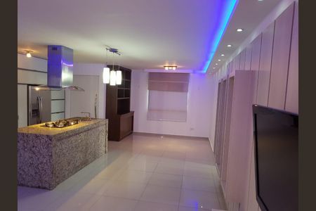 Apartamento à venda com 110m², 3 quartos e 2 vagas Apartamento à venda com 110m², 3 quartos e 2 vagasSala