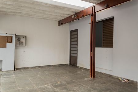Casa à venda com 91m², 2 quartos e 3 vagasGaragem