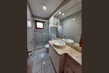 Apartamento para alugar com 77m², 2 quartos e 1 vaga Apartamento para alugar com 77m², 2 quartos e 1 vagaBanheiro da Suíte