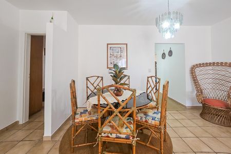 Apartamento para alugar com 169m², 2 quartos e 1 vaga