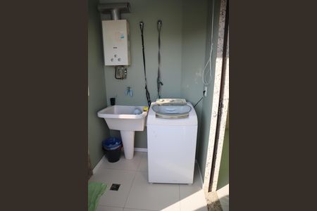 Apartamento à venda com 218m², 3 quartos e 3 vagasLAVANDERIA