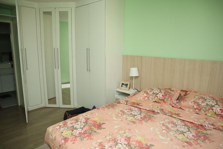 Apartamento à venda com 218m², 3 quartos e 3 vagasQUARTO 2
