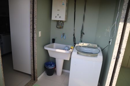 Apartamento à venda com 218m², 3 quartos e 3 vagasLAVANDERIA
