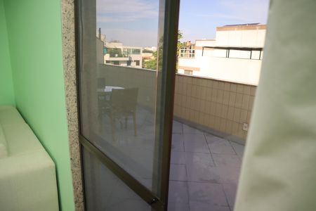 Apartamento à venda com 218m², 3 quartos e 3 vagasQUARTO 3