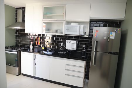 Apartamento à venda com 218m², 3 quartos e 3 vagasCOZINHA