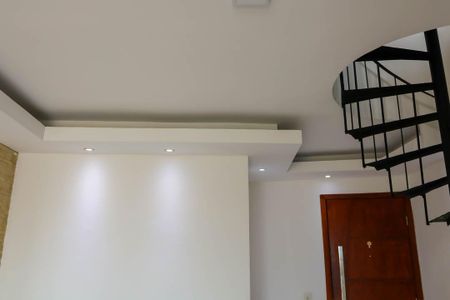 Apartamento à venda com 150m², 2 quartos e 2 vagasSala