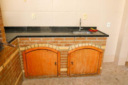 Apartamento à venda com 150m², 2 quartos e 2 vagasCobertura 