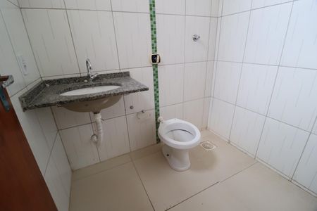 Apartamento para alugar com 45m², 2 quartos e 1 vagaBanheiro do Quarto 2
