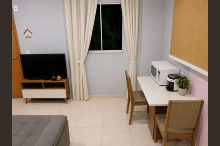 Sala de apartamento para alugar com 2 quartos, 42m² em Jardim Jose Sampaio Junior, Ribeirão Preto