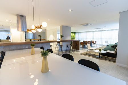 Apartamento para alugar com 80m², 2 quartos e 1 vaga