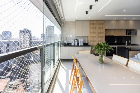 Apartamento para alugar com 80m², 2 quartos e 1 vaga