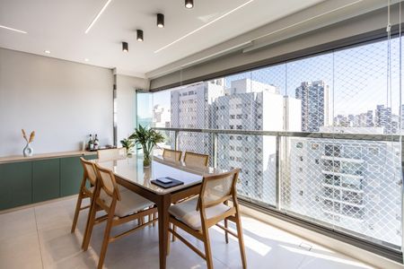 Apartamento para alugar com 80m², 2 quartos e 1 vaga