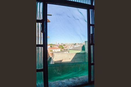 Casa para alugar com 170m², 3 quartos e 1 vaga Casa para alugar com 170m², 3 quartos e 1 vagaQuarto 1 - Casa 2- Janela