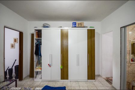 Casa para alugar com 170m², 3 quartos e 1 vaga Casa para alugar com 170m², 3 quartos e 1 vagaSuíte - Casa 1