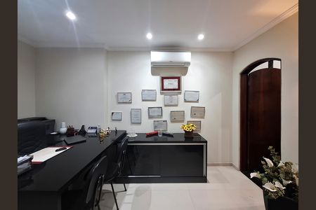 Casa à venda com 120m², 2 quartos e sem vagaQuarto 2