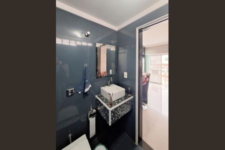 Casa à venda com 120m², 2 quartos e sem vagaBanheiro