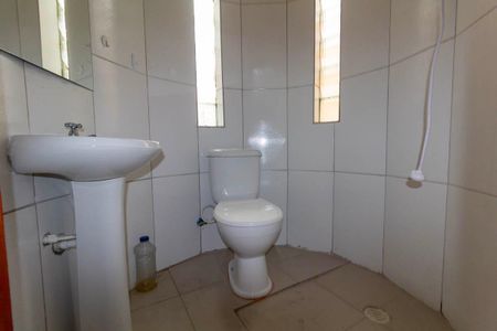 Studio para alugar com 30m², 1 quarto e sem vaga Studio para alugar com 30m², 1 quarto e sem vagaBanheiro