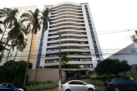 Fachada do Prédio de apartamento à venda com 3 quartos, 380m² em Cambuí, Campinas