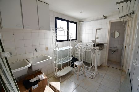 Apartamento à venda com 380m², 3 quartos e 4 vagasÁrea de Serviço