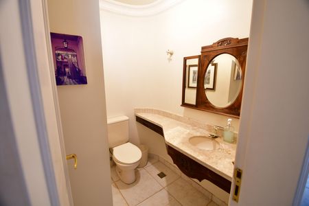 Apartamento à venda com 380m², 3 quartos e 4 vagasLavabo