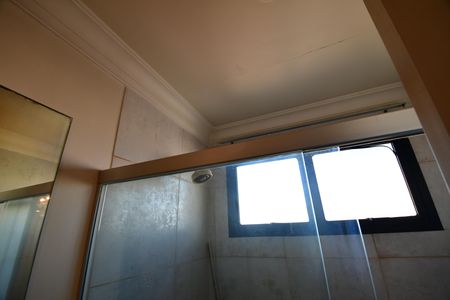 Apartamento à venda com 380m², 3 quartos e 4 vagasBanheiro Suíte