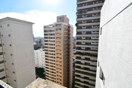 Apartamento à venda com 380m², 3 quartos e 4 vagasQuarto 3 - Suíte Vista
