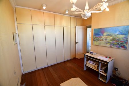 Apartamento à venda com 380m², 3 quartos e 4 vagasQuarto 1 - Suíte