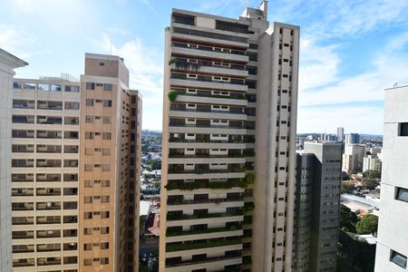 Apartamento à venda com 380m², 3 quartos e 4 vagasQuarto 2 - Suíte Vista