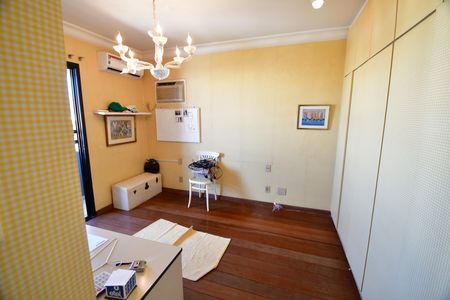 Apartamento à venda com 380m², 3 quartos e 4 vagasQuarto 1 - Suíte