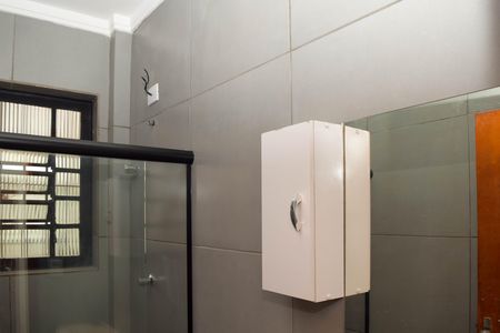 Apartamento para alugar com 46m², 2 quartos e sem vagaBanheiro