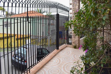 Apartamento para alugar com 46m², 2 quartos e sem vagaEntrada