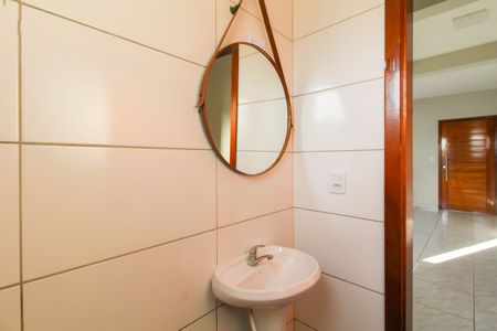Casa para alugar com 70m², 2 quartos e 2 vagas Casa para alugar com 70m², 2 quartos e 2 vagasLavabo