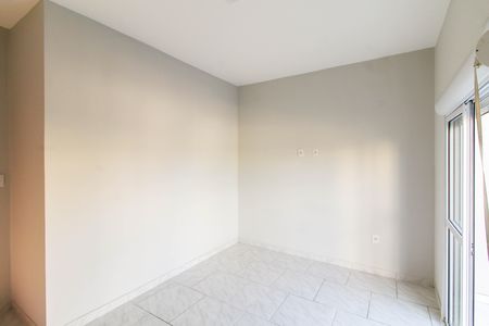 Casa para alugar com 70m², 2 quartos e 2 vagas Casa para alugar com 70m², 2 quartos e 2 vagasQuarto 1