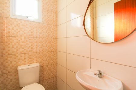 Casa para alugar com 70m², 2 quartos e 2 vagas Casa para alugar com 70m², 2 quartos e 2 vagasLavabo