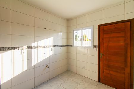 Casa para alugar com 70m², 2 quartos e 2 vagas Casa para alugar com 70m², 2 quartos e 2 vagasCozinha