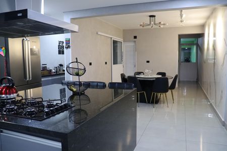 Casa à venda com 408m², 3 quartos e 5 vagasCozinha