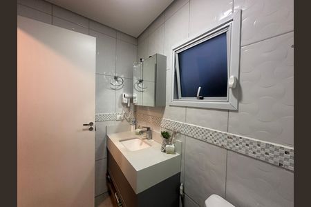 Casa à venda com 408m², 3 quartos e 5 vagasBanheiro da Suíte