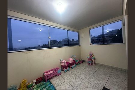 Casa à venda com 408m², 3 quartos e 5 vagasVaranda da Sala