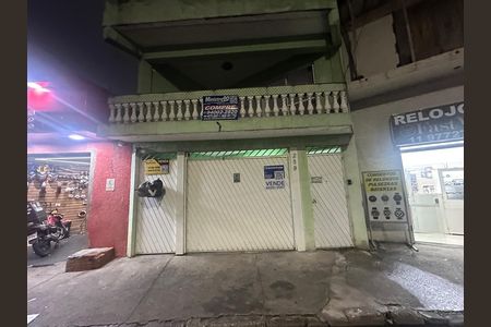 Casa à venda com 408m², 3 quartos e 5 vagasFachada
