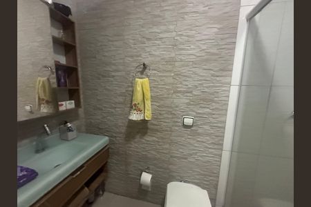 Casa à venda com 408m², 3 quartos e 5 vagasBanheiro Social