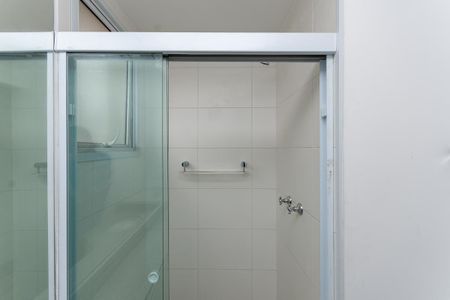 Apartamento à venda com 54m², 2 quartos e 1 vaga Apartamento à venda com 54m², 2 quartos e 1 vagaBanheiro da Suíte