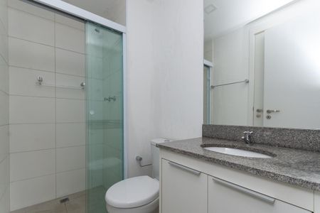 Apartamento à venda com 54m², 2 quartos e 1 vaga Apartamento à venda com 54m², 2 quartos e 1 vagaBanheiro Social