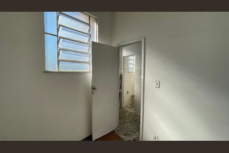 Apartamento à venda com 80m², 2 quartos e 1 vaga Apartamento à venda com 80m², 2 quartos e 1 vagaQuarto de serviço